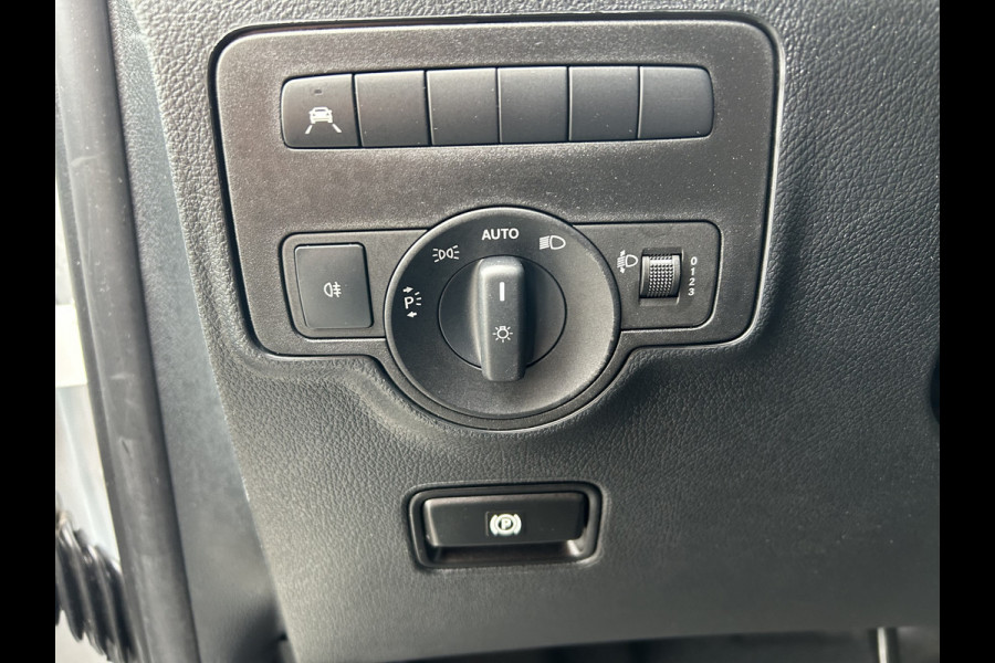 Mercedes-Benz eVito 112 Lang 60 kWh / Snellader / Camera / Navigatie / Cruise control / Airco / 270 Graden achterdeuren