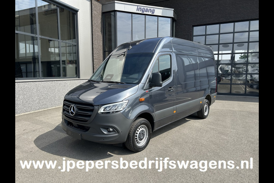 Mercedes-Benz Sprinter 317 CDI L2 H2 Pro LED / MBUX / Navigatie / Camera / Parkeersensoren / Cruise control / Airco / 270 Graden achterdeuren