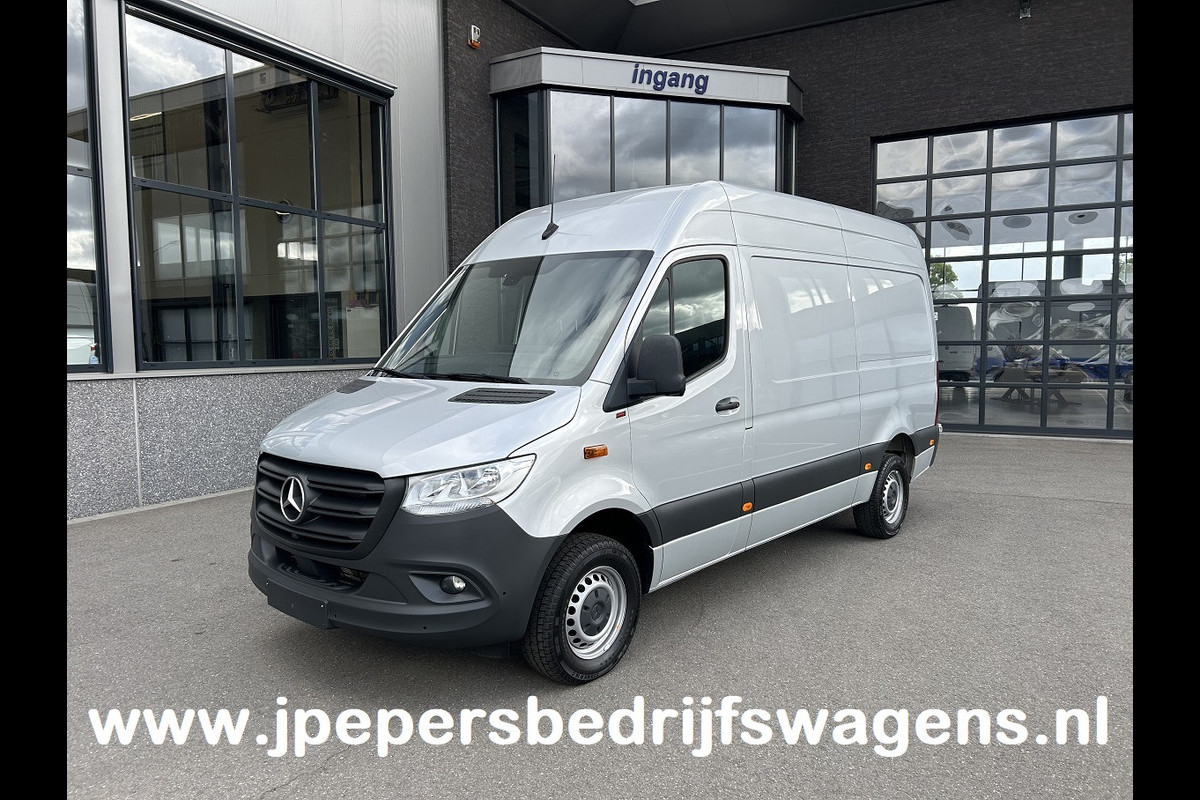 Mercedes-Benz Sprinter 317 CDI L2 H2 MBUX / 360 Camera / Navigatie / Cruise control / Airco / 270 Graden achterdeuren