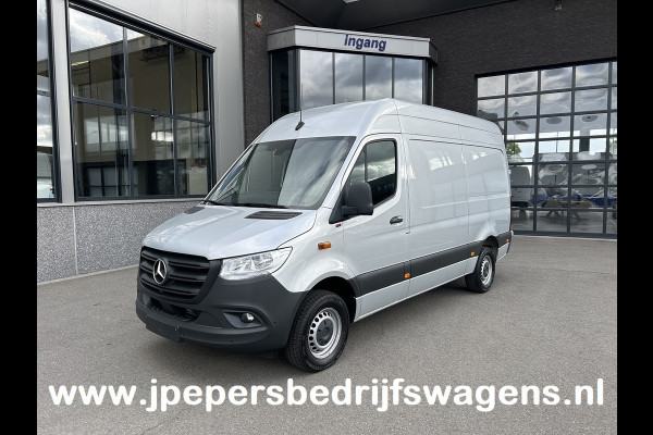 Mercedes-Benz Sprinter 317 CDI L2 H2 MBUX / 360 Camera / Navigatie / Cruise control / Airco / 270 Graden achterdeuren