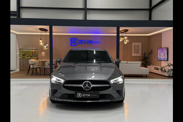 Mercedes-Benz CLA-Klasse Shooting Brake Automaat | 19 inch AMG | MBUX | LED | Navigatie | Parkeersensoren