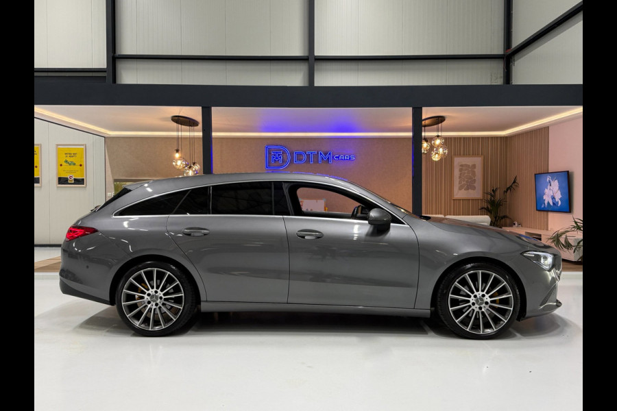 Mercedes-Benz CLA-Klasse Shooting Brake Automaat | 19 inch AMG | MBUX | LED | Navigatie | Parkeersensoren