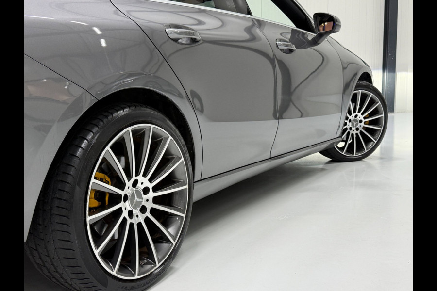 Mercedes-Benz CLA-Klasse Shooting Brake Automaat | 19 inch AMG | MBUX | LED | Navigatie | Parkeersensoren