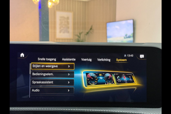 Mercedes-Benz CLA-Klasse Shooting Brake Automaat | 19 inch AMG | MBUX | LED | Navigatie | Parkeersensoren