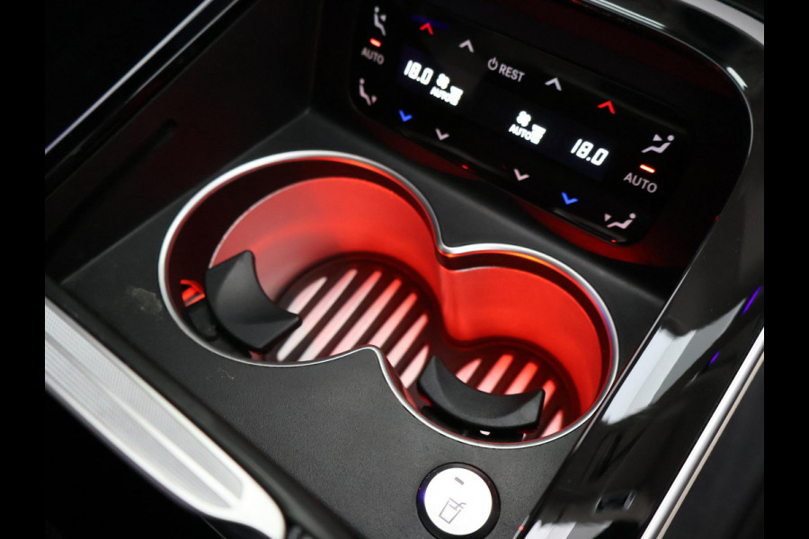 Mercedes-Benz S-Klasse 350d LANG AMG-LINE 286 PK + BUSINESS CLASS PAKKET | MASSAGE V+A | 3D DISPLAY | BURMESTER | SOFT-CLOSE | PANORAMA | LASER LIGHT