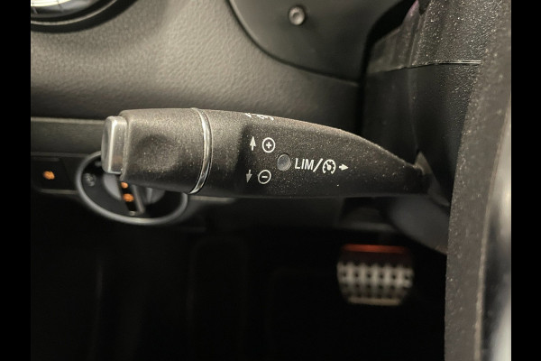 Mercedes-Benz CLA-Klasse Shooting Brake 180|AMG PAKKET|LEDER|CAMERA|CRUISE CONTROL|STOELVERWARMING|NAVIGATIE|NAP|ORG. NL-AUTO|