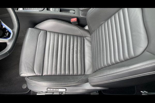 Volkswagen Passat 1.4 TSI PHEV GTE Business | Plug-in Hybride | Panoramadak | Head-up | Nederlandse auto origineel 10.000km | Trekhaak |