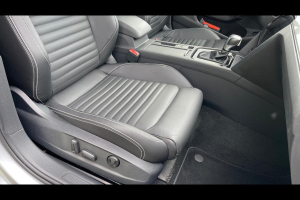 Volkswagen Passat 1.4 TSI PHEV GTE Business | Plug-in Hybride | Panoramadak | Head-up | Nederlandse auto origineel 10.000km | Trekhaak |