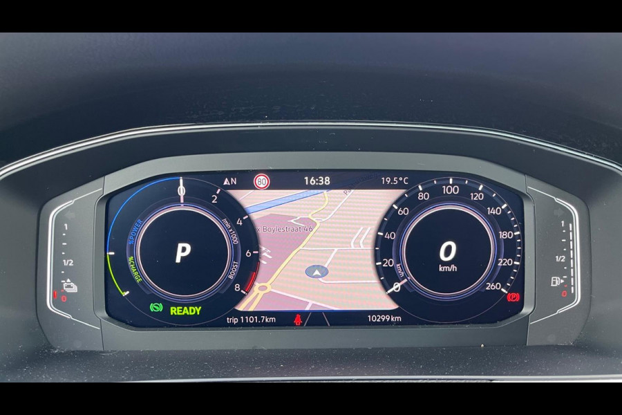 Volkswagen Passat 1.4 TSI PHEV GTE Business | Plug-in Hybride | Panoramadak | Head-up | Nederlandse auto origineel 10.000km | Trekhaak |