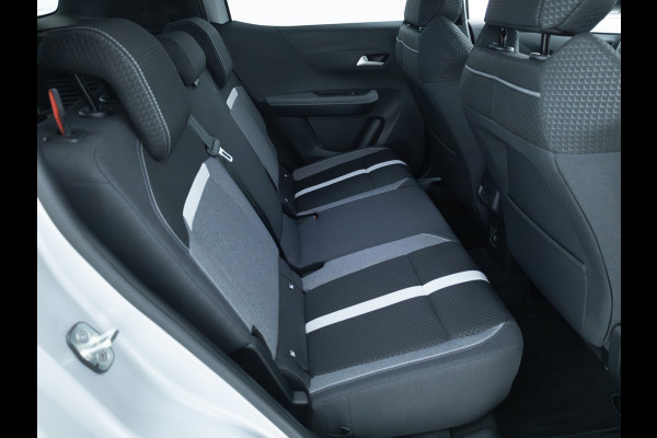 Opel Frontera 1.2 Turbo Hybrid GS 7 persoons | Stoel-, Stuur- & voorruitverwarming | Camera | Apple Carplay | Navigatie | Cruise | PDC V+A, Extra getint glas achter, derde zitrij, Nieuwe auto, tot 8 jaar garantie!