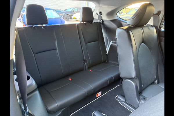 Toyota highlander 2.5 AWD Hybrid Premium 7 pers. | Panodak | 20'' | JBL | Stoelgeheugen | 360 Camera | Head Up | BSM | Prijs Rijklaar!!