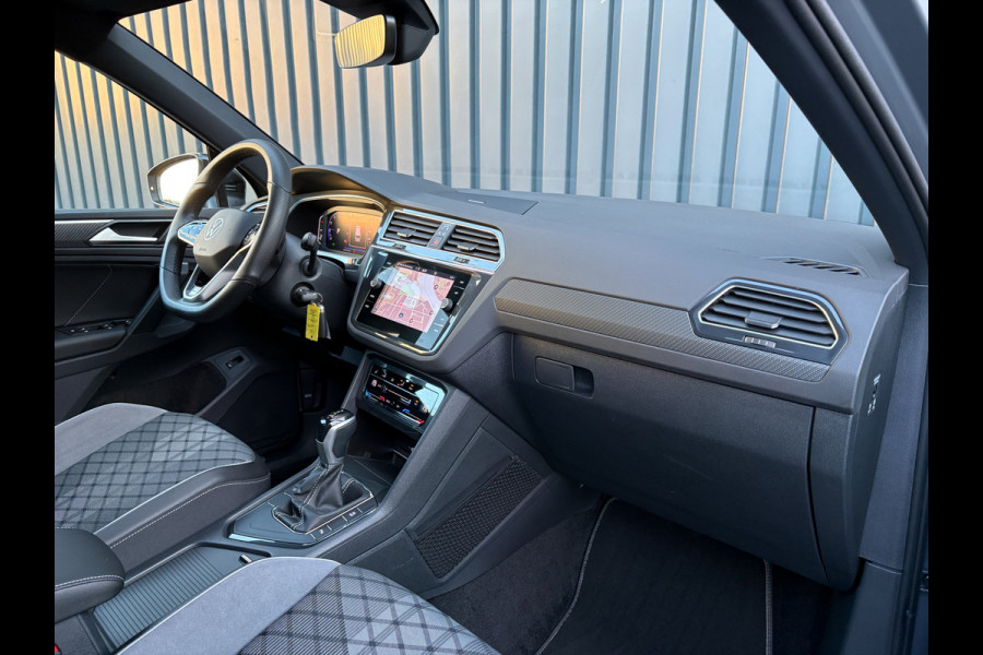 Volkswagen Tiguan 1.5 TSI R-Line Business+ | Trekhaak wegkl. | 20" | Elk. A-klep | IQ Light | Camera | Prijs Rijklaar!!