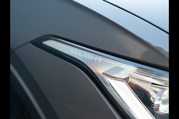 Volkswagen Tiguan 1.5 TSI R-Line Business+ | Trekhaak wegkl. | 20" | Elk. A-klep | IQ Light | Camera | Prijs Rijklaar!!
