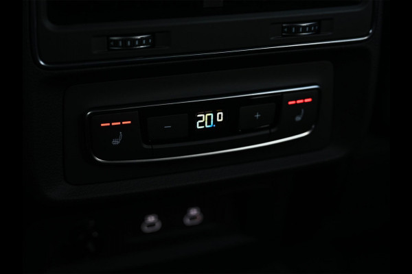Audi Q8 60 TFSI e quattro Pro Line S Competition | S- Seats | Achterasbesturing | B&O advanced | Soft close | Trekhaak | Ambiance plus pakket | Memory seats | Carobn inleg