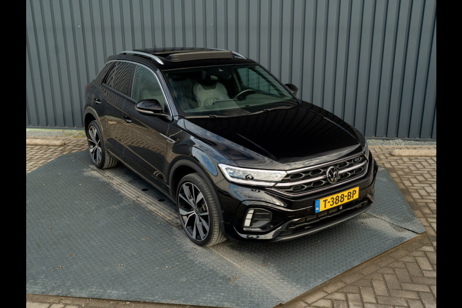 Volkswagen T-Roc 1.5 TSI R-Line Business+ | Pano | Afnb. Trekhaak | Keyless | Elk. A-klep | Side Assist | Camera | IQ Light | 19'' | Prijs Rijklaar!!