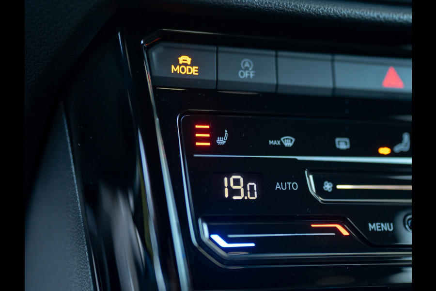 Volkswagen T-Roc 1.5 TSI R-Line Business+ | Beats | IQ Light | Camera | 19" | Prijs Rijklaar!!