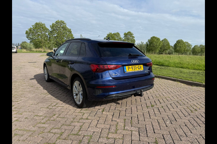 Audi A3 Sportback 40 TFSI e Business edition