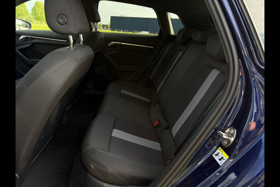 Audi A3 Sportback 40 TFSI e Business edition