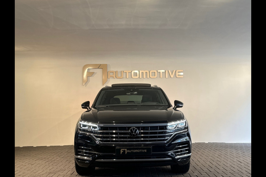 Volkswagen Touareg 3.0 TSi e-Hybrid 4M R Pano|Memory|Trekhaak