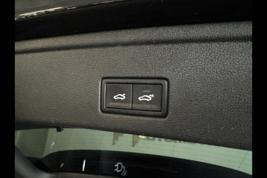Volkswagen Touareg 3.0 TSi e-Hybrid 4M R Pano|Memory|Trekhaak