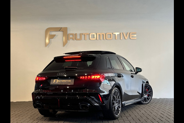 Audi RS3 Sportback 2.5 TFSI quattro Pano|Kuip|HuD|Sonos|VOL