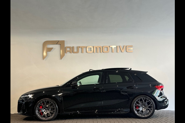 Audi RS3 Sportback 2.5 TFSI quattro Pano|Kuip|HuD|Sonos|VOL
