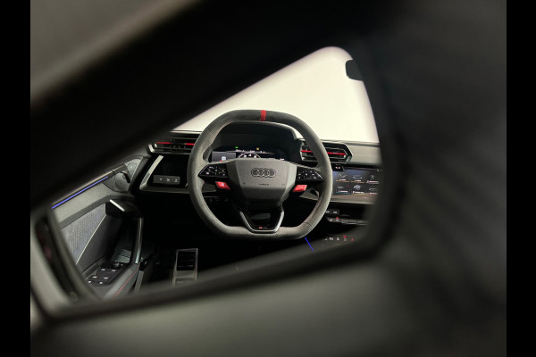 Audi RS3 Sportback 2.5 TFSI quattro Pano|Kuip|HuD|Sonos|VOL