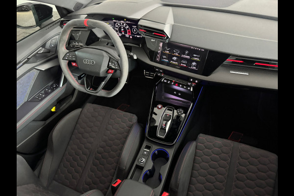 Audi RS3 Sportback 2.5 TFSI quattro Pano|Kuip|HuD|Sonos|VOL
