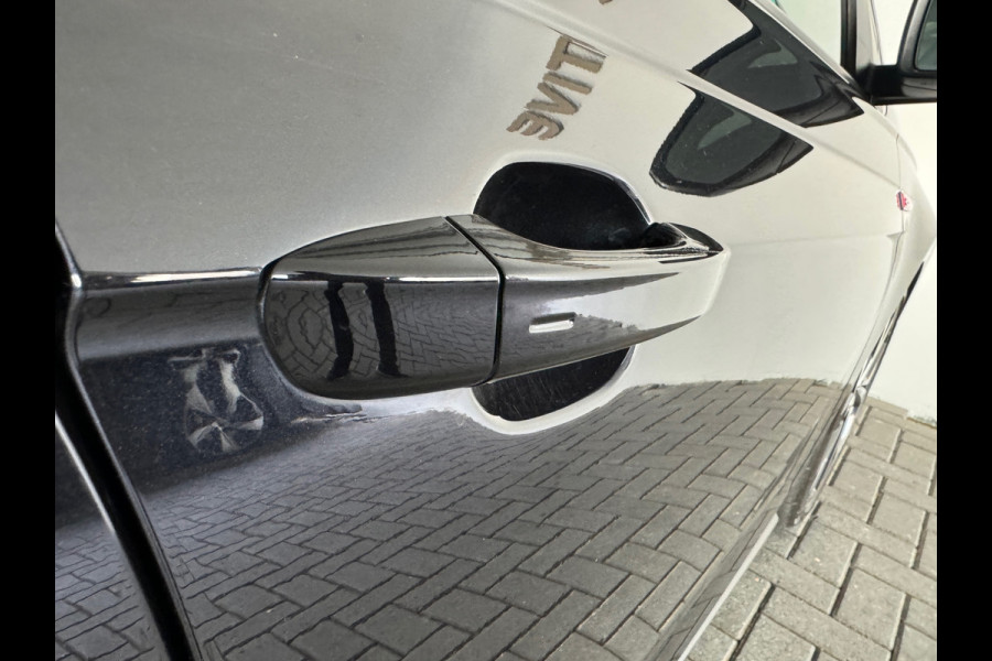 Volkswagen Polo 2.0 TSI GTI Pano|Beats|Camera|Keyless|Dodehoek