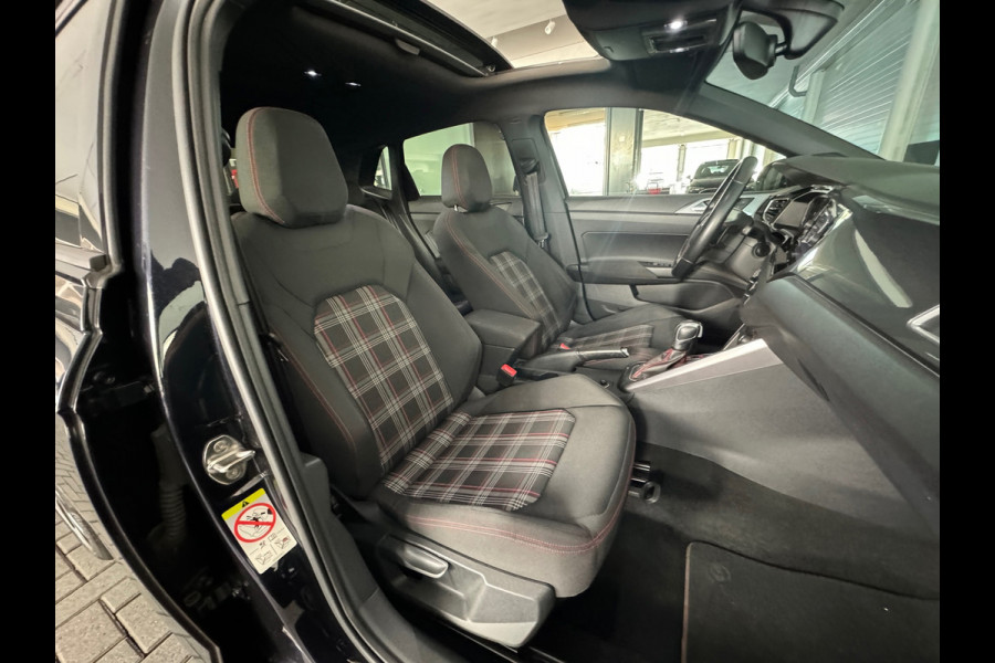 Volkswagen Polo 2.0 TSI GTI Pano|Beats|Camera|Keyless|Dodehoek