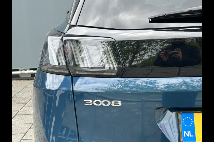 Peugeot 3008 BWJ 2021 | 1.2PT 131PK Allure | TREKHAAK | CLIMA | NAVI | CARPLAY | 18'' LMV | PDC 2X | PRIVACY GLASS | LEDER/STOF |