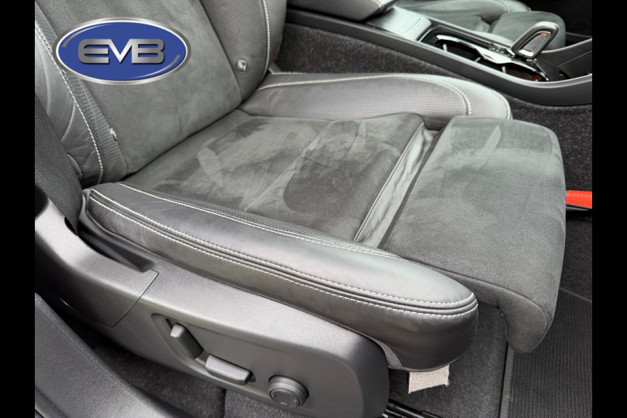 Volvo XC40 Recharge P8 AWD 408 pk R-Design, panoramadak, trekhaak, harman cardon, VOL OPTIES, NL auto met nap