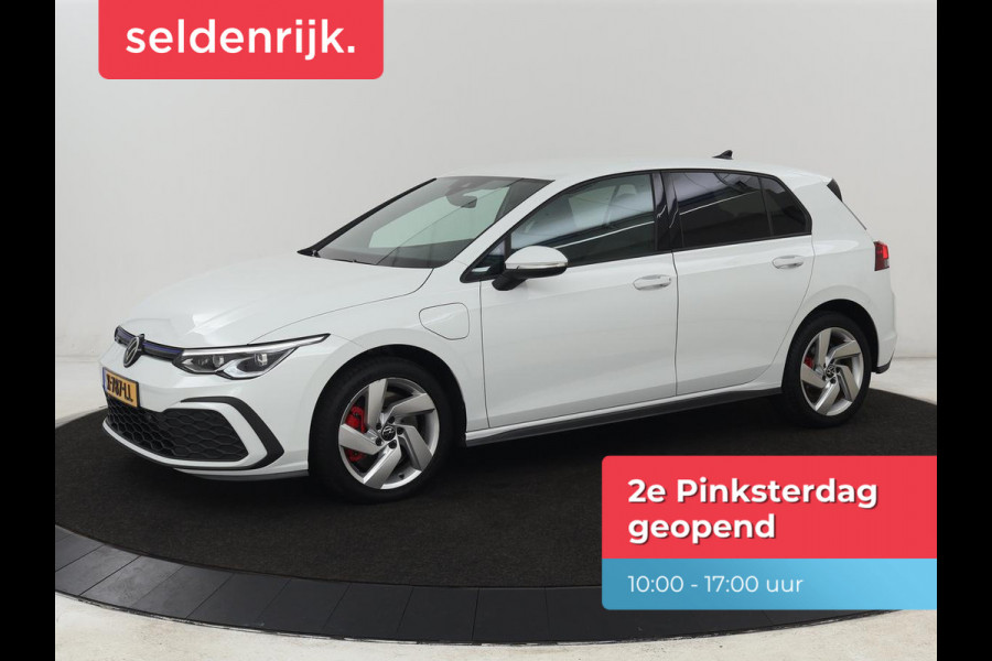 Volkswagen Golf 1.4 eHybrid GTE | Stoelverwarming | Adaptive cruise | Carplay | Navigatie | Parkeerhulp | Full LED | Sfeerverlichting | Climate control | PHEV | Plug In