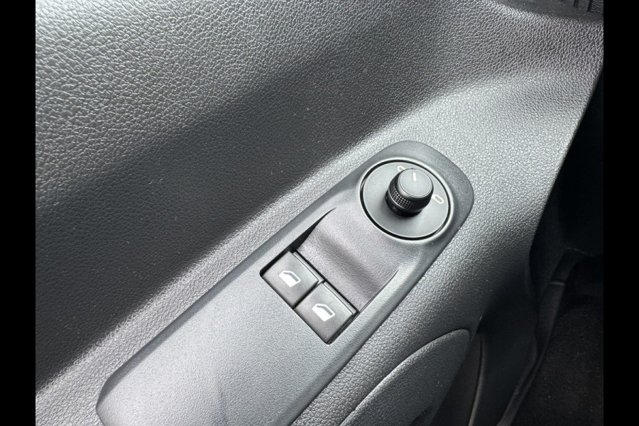 Citroën Berlingo 1.2 PureTech AIrco Cruise Carplay Trekhaak Navi Parkeersensoren