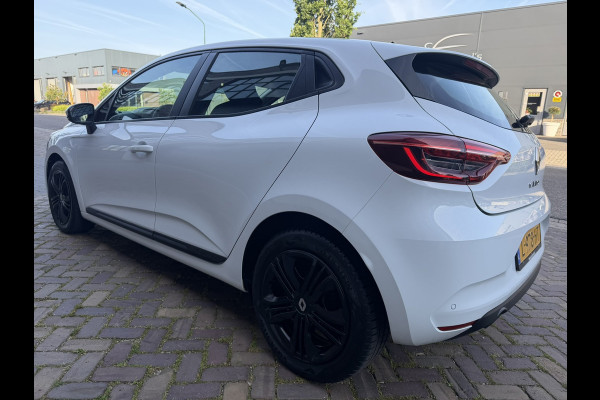 Renault Clio 1.0 TCe / Navigatie / Apple CarPlay - Android / 1e Eigenaar / ALL-Season banden / Cruise Control / PDC met optische w