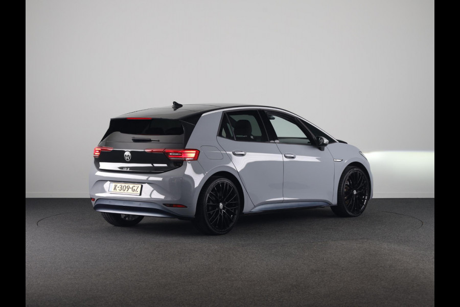 Volkswagen ID.3 First Max 58 kWh 204 PK | SoH 90,95 % | Navigatie | Camera | Panoramadak | Head-up Display |20 Inch | Erco Eleke sloel bestuurder |