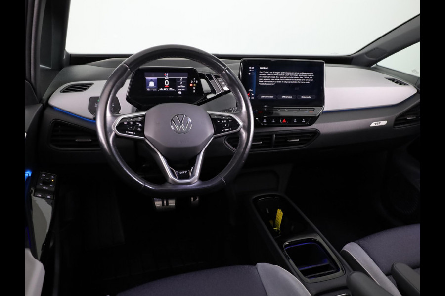 Volkswagen ID.3 First Max 58 kWh 204 PK | SoH 90,95 % | Navigatie | Camera | Panoramadak | Head-up Display |20 Inch | Erco Eleke sloel bestuurder |