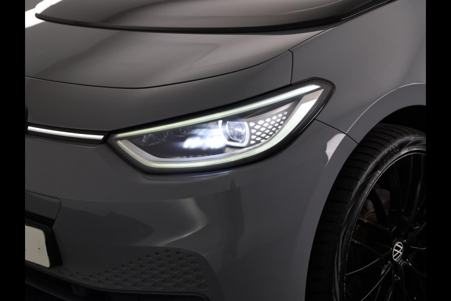 Volkswagen ID.3 First Max 58 kWh 204 PK | SoH 90,95 % | Navigatie | Camera | Panoramadak | Head-up Display |20 Inch | Erco Eleke sloel bestuurder |