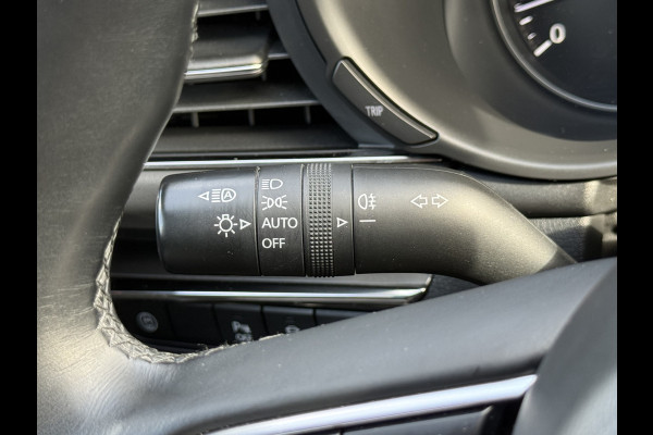 Mazda 3 2.0 e-SkyActiv-X M Hybrid 180 Comfort | CarPlay | LED | HUD | DAB+ | Camera