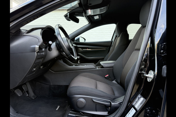Mazda 3 2.0 e-SkyActiv-X M Hybrid 180 Comfort | CarPlay | LED | HUD | DAB+ | Camera