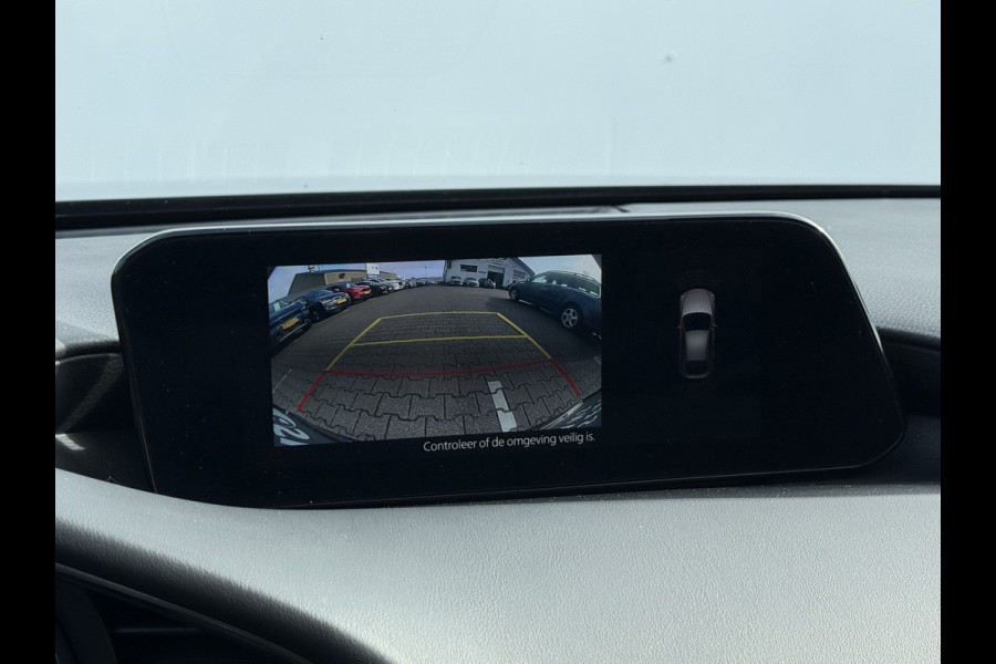 Mazda 3 2.0 e-SkyActiv-X M Hybrid 180 Comfort | CarPlay | LED | HUD | DAB+ | Camera