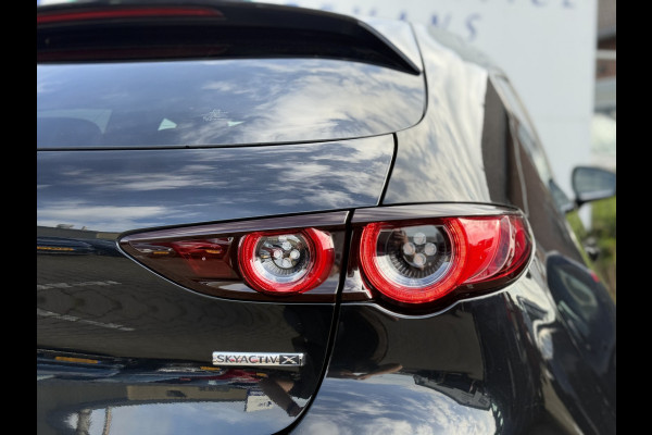 Mazda 3 2.0 e-SkyActiv-X M Hybrid 180 Comfort | CarPlay | LED | HUD | DAB+ | Camera