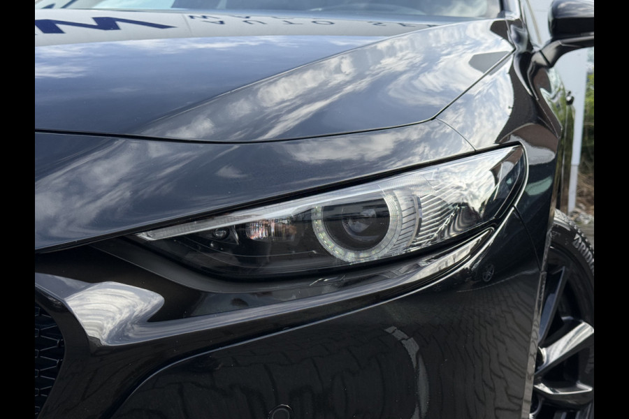 Mazda 3 2.0 e-SkyActiv-X M Hybrid 180 Comfort | CarPlay | LED | HUD | DAB+ | Camera