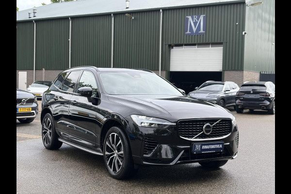 Volvo XC60 2.0 T8 Plug-in hybrid AWD Ultimate Dark Volvo XC60 VOLVO DEALER ONDERHOUDEN | PANODAK | ELEKTRISCHE TREKHAAK | CAMERA | STOEL- & STUURVERWARMING | HEAD-UP DISPLAY | MEMORY SEATS | HARMAN & KARDON | 20 INCH | RIJKLAAR + 12 MND BOVAG