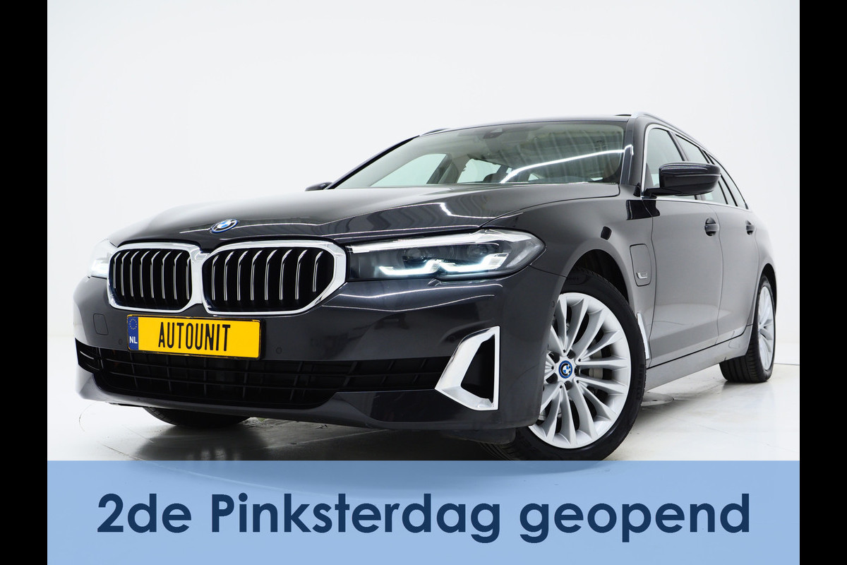 BMW 5 Serie Touring 530e xDrive | Panoramadak | Leder | Sfeerlicht | Carplay | Camera | Stoelverwarming