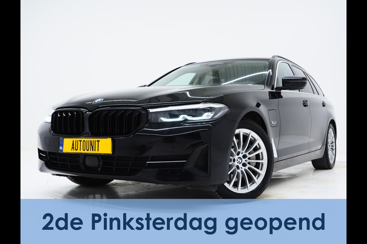 BMW 5 Serie Touring 530e xDrive | Leder | Trekhaak | Camera | Adaptive Cruise | Stoelverwarming | DAB | Carplay