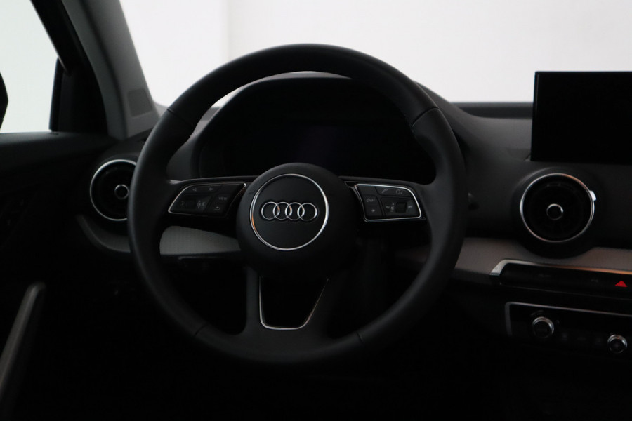 Audi Q2 35 TFSI Advanced edition Virtual cockpit, Apple carplay, Climate