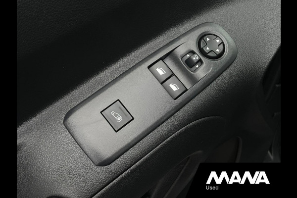 Toyota PROACE CITY 131pk L2H1 Automaat Carplay Camera Cruise Climate Control