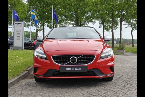 Volvo V40 T3 152PK Automaat Polar+ Sport | R-Design | Panoramadak | Cruise control | Stoelverwarming |