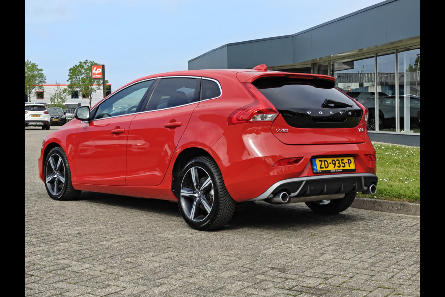 Volvo V40 T3 152PK Automaat Polar+ Sport | R-Design | Panoramadak | Cruise control | Stoelverwarming |